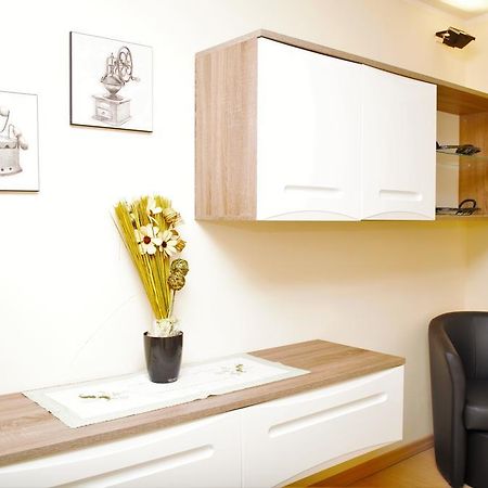 Appartamento San Giovanni Кальяри Номер фото