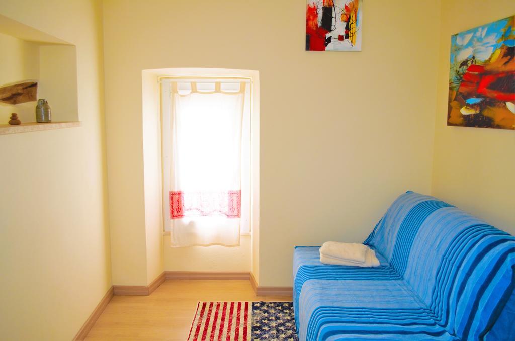 Appartamento San Giovanni Кальяри Номер фото